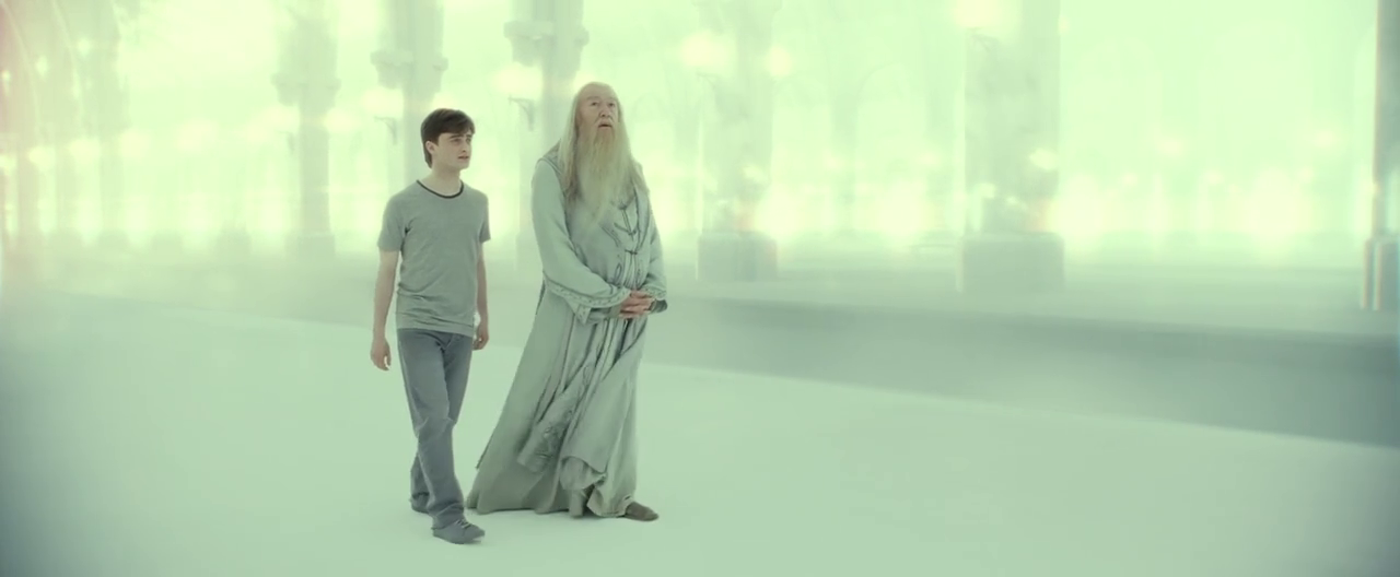 harry-and-dumbledore-at-kings-cross-station.png
